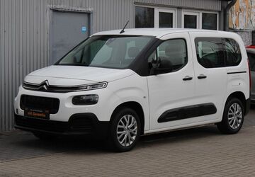 Citroen Berlingo 114.635 km 11.980 &euro; Berlin 13089