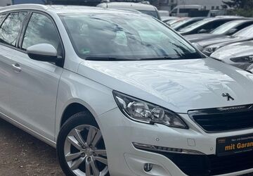 Peugeot 308 116.000 km 8.000 &euro; Berlin 13127