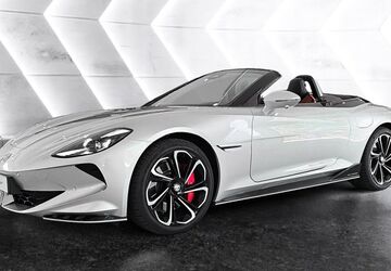 MG Cyberster 3.500 km 61.469 &euro; Berlin 10553