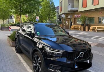 Volvo XC40 42.000 km 29.800 &euro; Berlin 10245