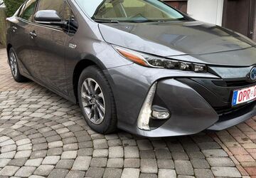 Toyota Prius 19.000 km 20.999 &euro; Berlin 12099