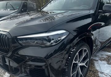 BMW X5 117.548 km 43.950 &euro; Berlin 12099