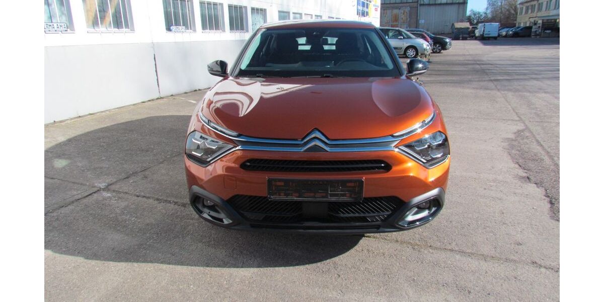 Citroen C4 24.720 km 15.800 &euro; Berlin 13156