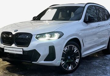BMW iX3 34.310 km 41.990 &euro; Berlin 13593