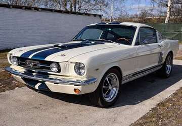 Ford Mustang 13.000 km 99.500 &euro; Berlin 14167