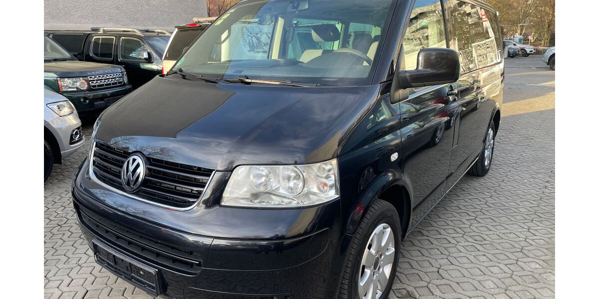 VW T5 Transporter 264.000 km 9.900 &euro; Berlin 12359