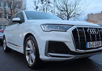 Audi Q7 2.713 km 56.999 &euro; Berlin 13581