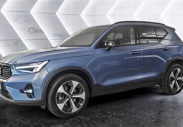 Volvo XC40 31.425 km 30.790 &euro; Berlin 12683