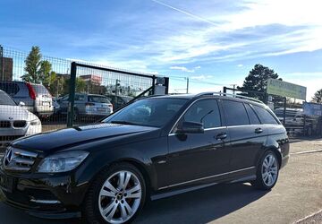 Mercedes-Benz C 350 302.000 km 3.999 &euro; Berlin 13597