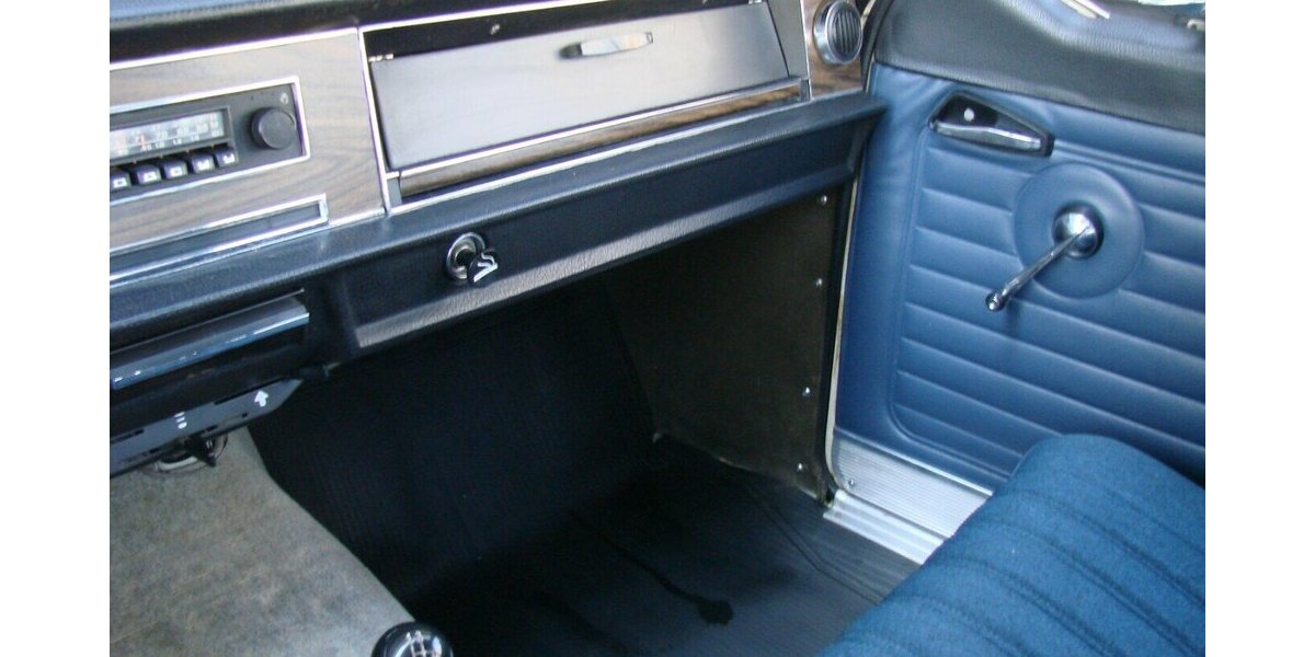 GAZ 24 WOLGA M24 - H-Kennzeichen AHK 33.695 km 9.980 &euro; Falkensee 14612