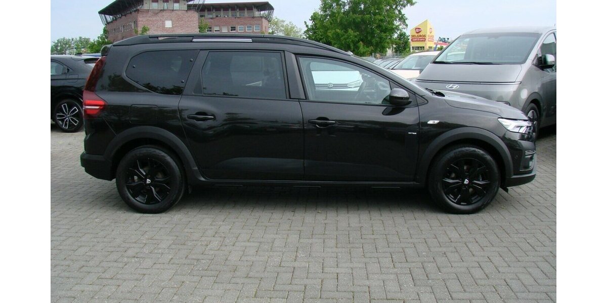 Dacia Jogger 1.0TCe 110 Extreme+ LED 7Sitzer Totwinkel K 52.987 km 17.980 &euro; Falkensee 14612
