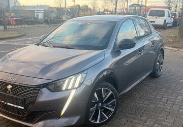 Peugeot 208 130.000 km 12.800 &euro; Mittenwalde 15749