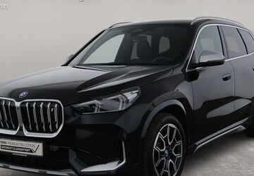 BMW iX1 15.605 km 43.400 &euro; Berlin 14057