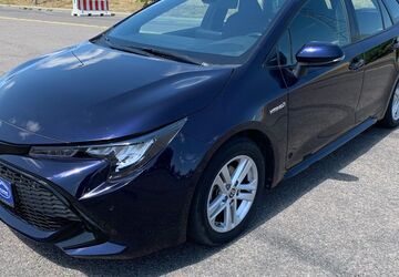 Toyota Corolla 43.000 km 22.200 &euro; Berlin 12679