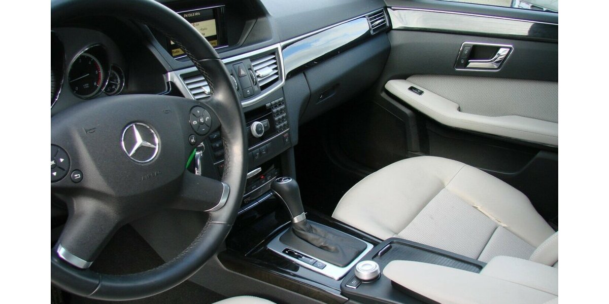 Mercedes-Benz E 220 CDI Avantgarde BlueEfficiency Multikontursit 141.322 km 13.980 &euro; Falkensee 14612
