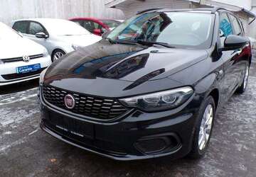 Fiat Tipo 66.000 km 8.990 &euro; Berlin 12347