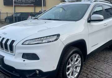 Jeep Cherokee 215.000 km 8.990 &euro; Berlin 12107
