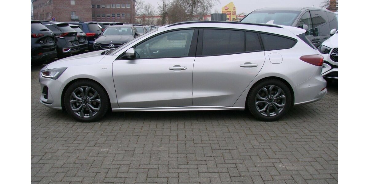 Ford Focus 1.5L TDCi ST-Line X ACC LED AHK HUD Bliss 12.043 km 22.980 &euro; Falkensee 14612