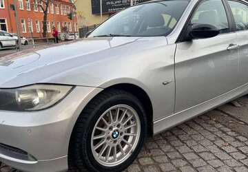 BMW 320 256.792 km 3.690 &euro; Berlin 12107