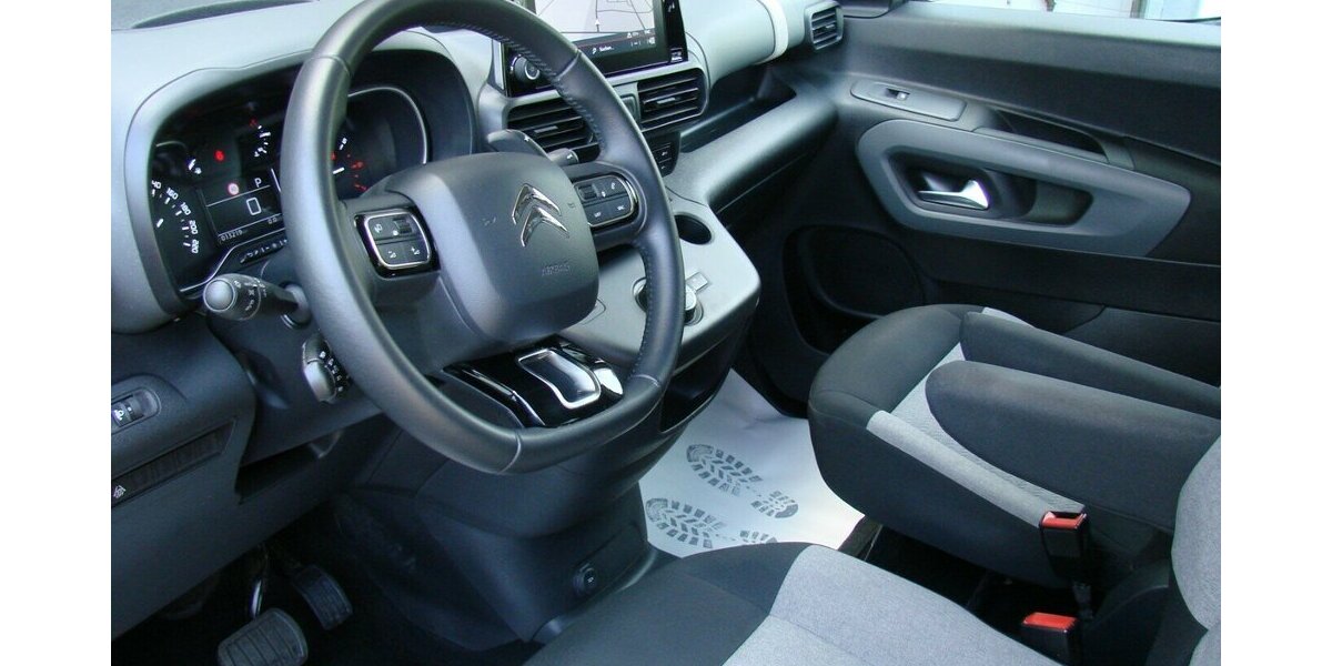 Citroen Berlingo 1.2 Turbo130 Shine M Kamera 180º 13.167 km 22.980 &euro; Falkensee 14612