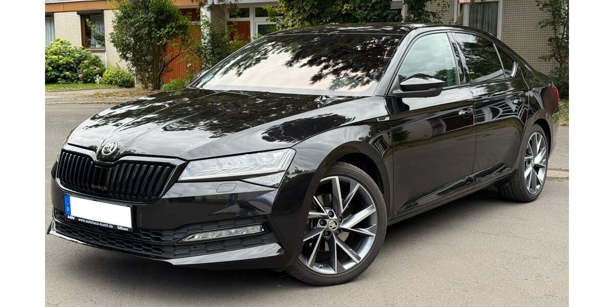 Skoda Superb 23.000 km 25.990 &euro; Berlin 12349