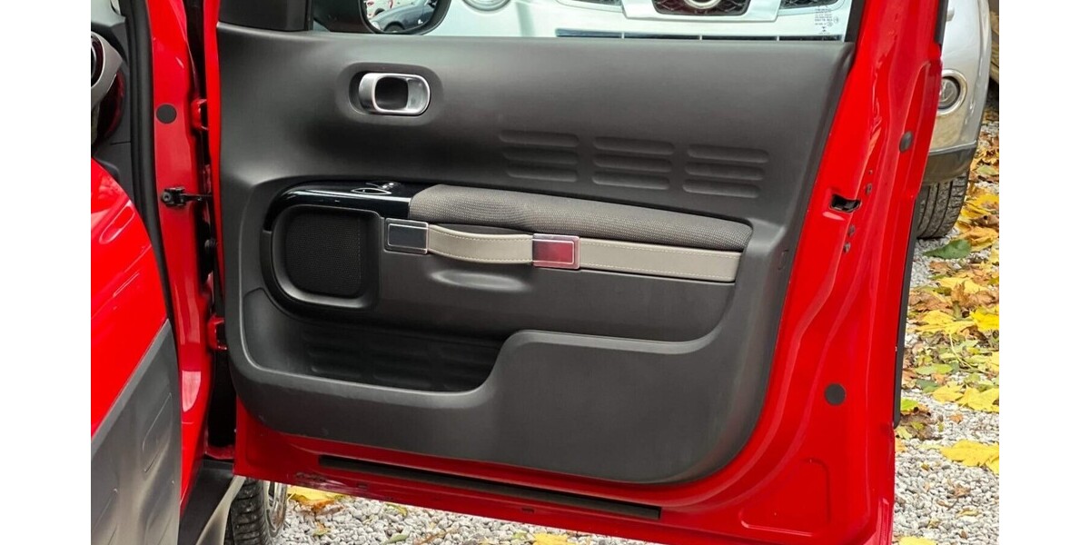 Citroen C4 Cactus 170.000 km 8.600 &euro; Berlin 10178