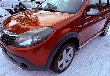 Dacia Sandero 134.000 km 3.690 &euro; Mahlow 15831