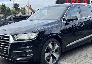 Audi Q7 266.000 km 23.900 &euro; Berlin 12353