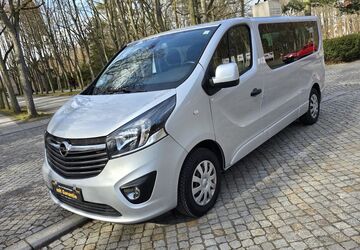 Opel Vivaro 125.000 km 18.900 &euro; Berlin 13409