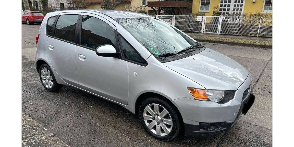 Mitsubishi Colt 125.142 km 4.199 &euro; Berlin 13435