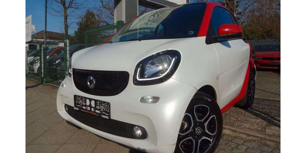 Smart forTwo 77.000 km 13.390 &euro; Berlin 12305
