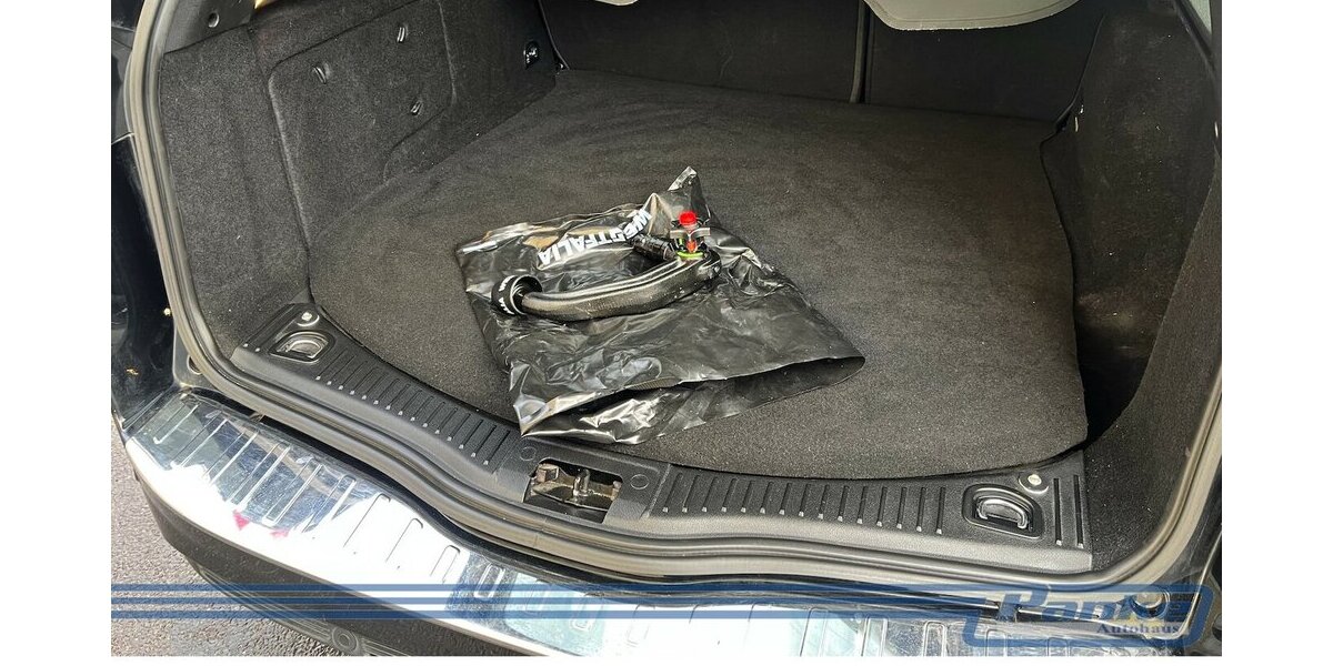 Ford Mondeo Turnier 2.0 TDCI Business Edition*NAV*AHK 112.660 km 9.290 &euro; Berlin 13187