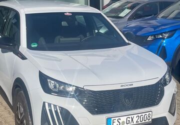 Peugeot 2008 8.500 km 18.208 &euro; Berlin 12157