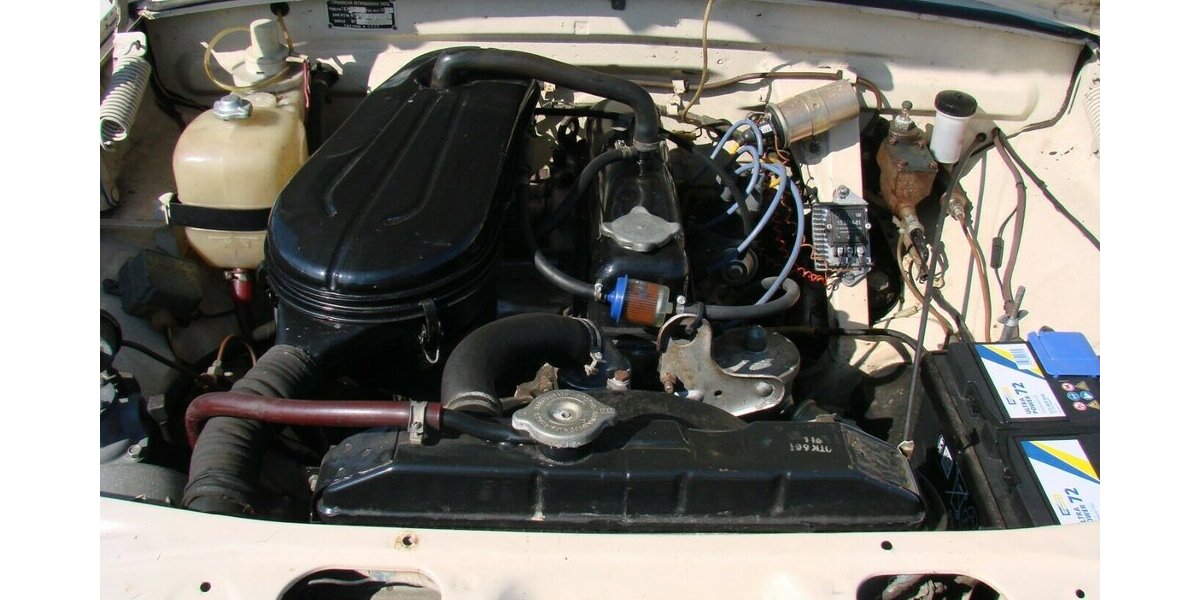 GAZ 24 WOLGA M24 - H-Kennzeichen AHK 33.695 km 9.980 &euro; Falkensee 14612