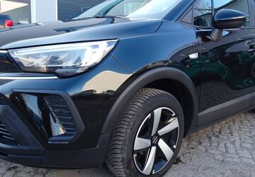 Opel Crossland (X) 86.996 km 11.950 &euro; Falkensee 14612