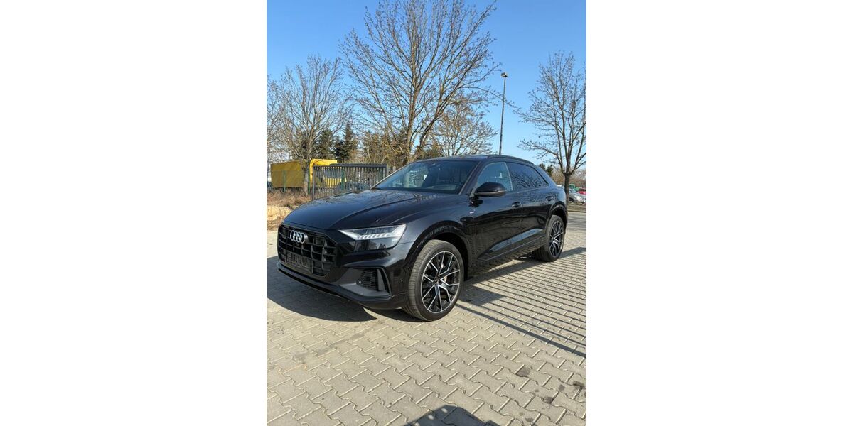 Audi Q8 194.738 km 38.000 &euro; Mittenwalde 15749