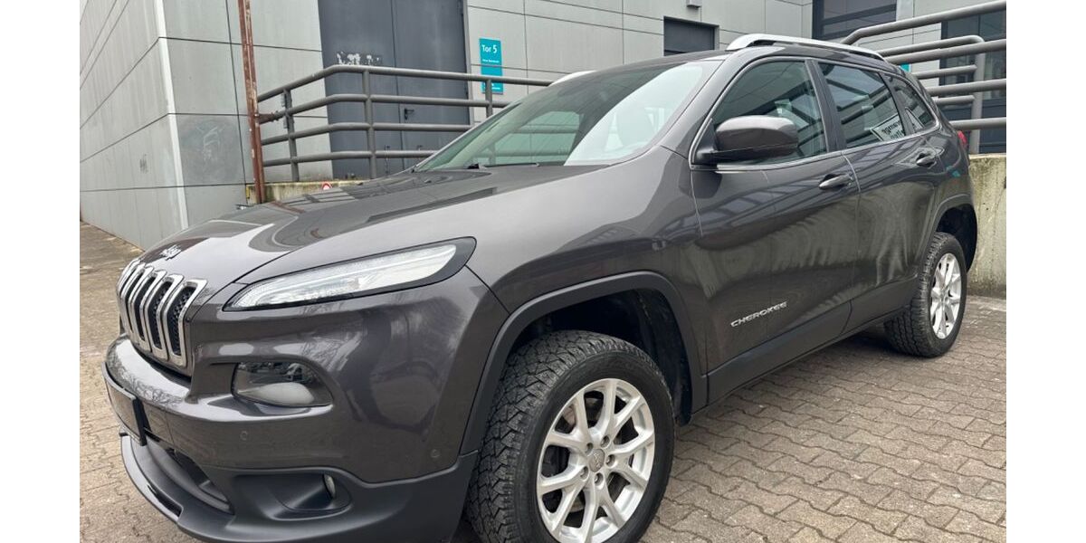 Jeep Cherokee 109.838 km 11.480 &euro; Berlin 13353