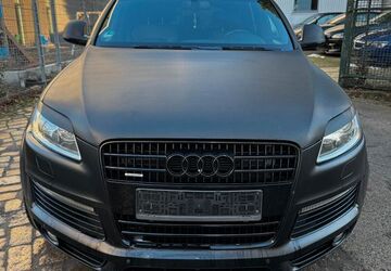 Audi Q7 296.000 km 5.999 &euro; Berlin 13187