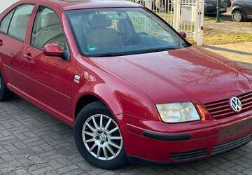 VW Bora 120.123 km 1.999 &euro; Berlin 12359