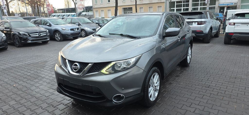 Nissan Qashqai 142.554 km 7.799 &euro; Berlin 13581