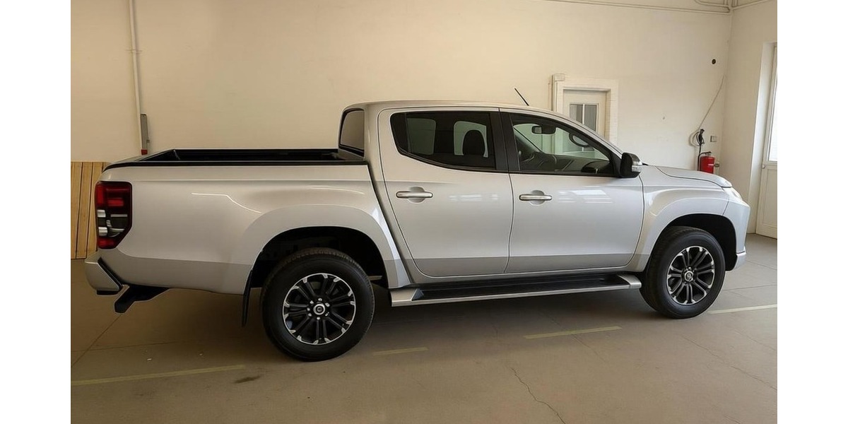 Mitsubishi L200 2.2 4x4 DI-D Aut. Leder Ahk. Dk 84.050 km 28.900 &euro; Berlin 10247