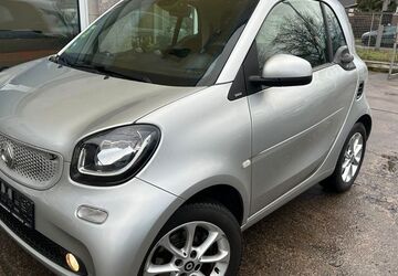 Smart ForTwo 48.983 km 12.690 &euro; Berlin 12524