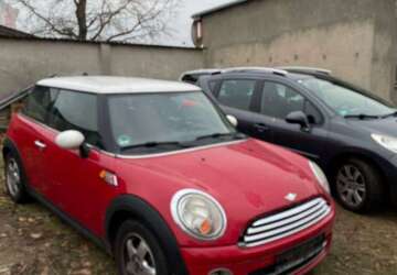 Mini One 280.000 km 1.990 &euro; Dahlewitz 15827