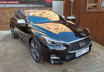 INFINITI Q30 76.505 km 17.980 &euro; Berlin 10627