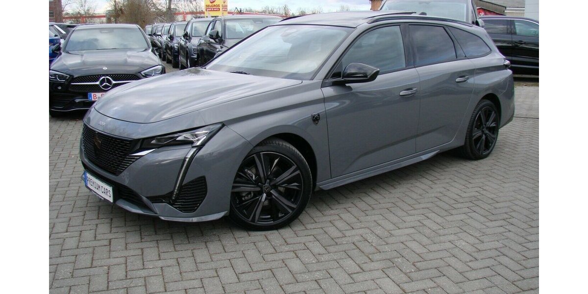 Peugeot 308 1.5 BlueHDi GT Premium ACC LED AHK Pano Focal 14.551 km 27.980 &euro; Falkensee 14612