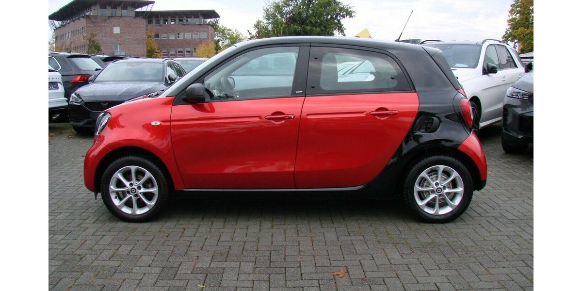 Smart ForFour Passion Pano Tempomat SHZ LED 35.997 km 11.980 &euro; Falkensee 14612