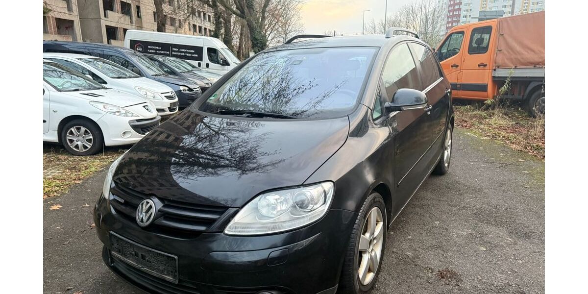 VW Golf 332.000 km 1.999 &euro; Berlin 12681