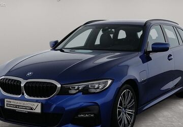 BMW 330 47.324 km 31.400 &euro; Berlin 12683