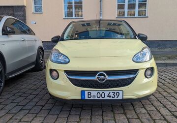 Opel Adam 118.100 km 5.650 &euro; Berlin 12623