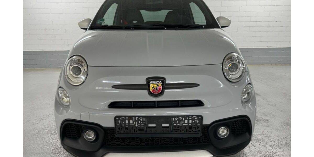 Abarth 595 95.400 km 17.900 &euro; Berlin 13581